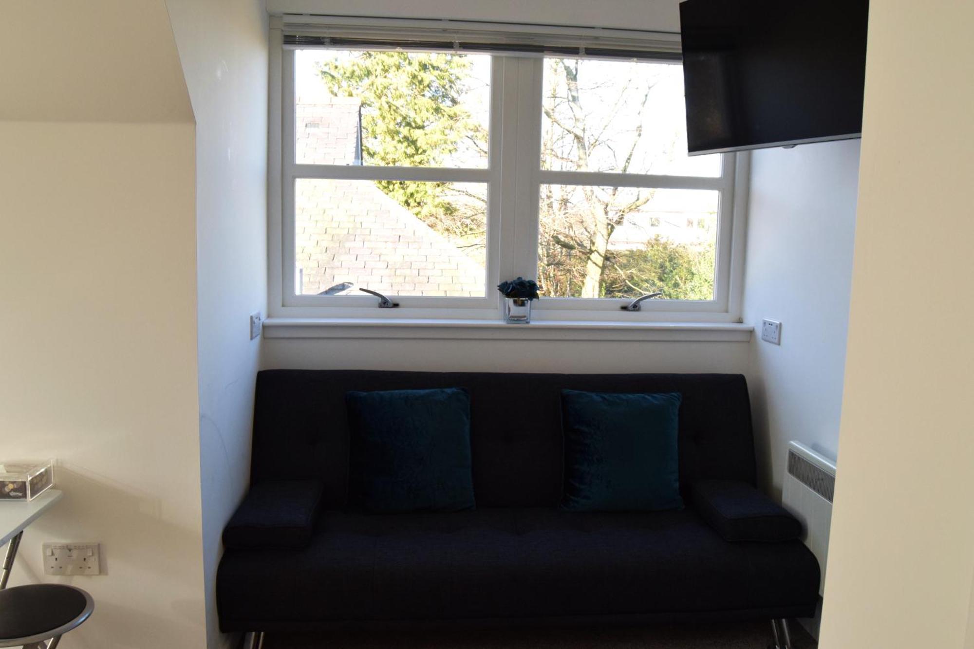 Cosy Self-contained Flat In * Kirriemuir